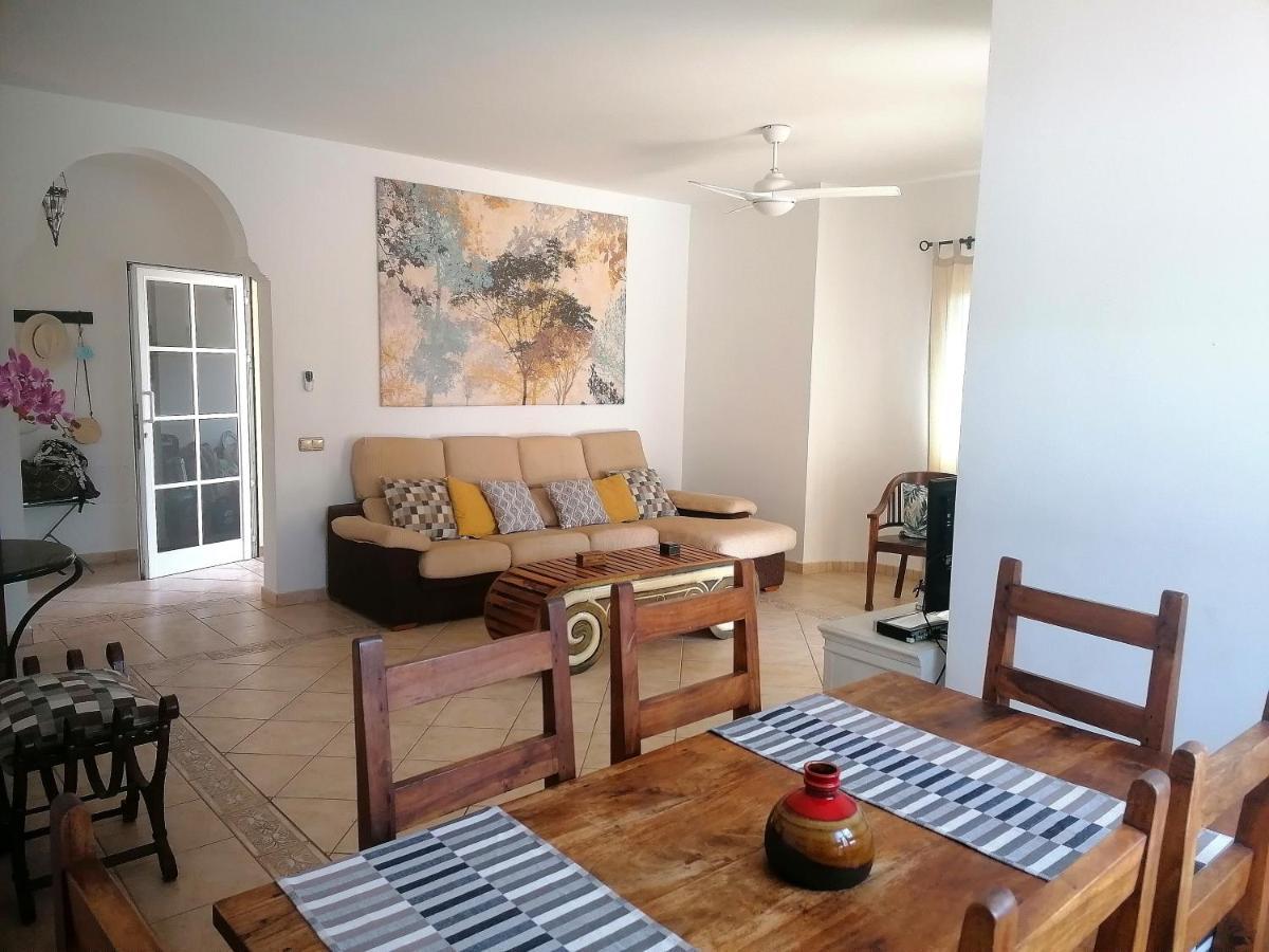 Villa Cheli Fuerteventura Golf Resort Калета-де-Фусте Экстерьер фото
